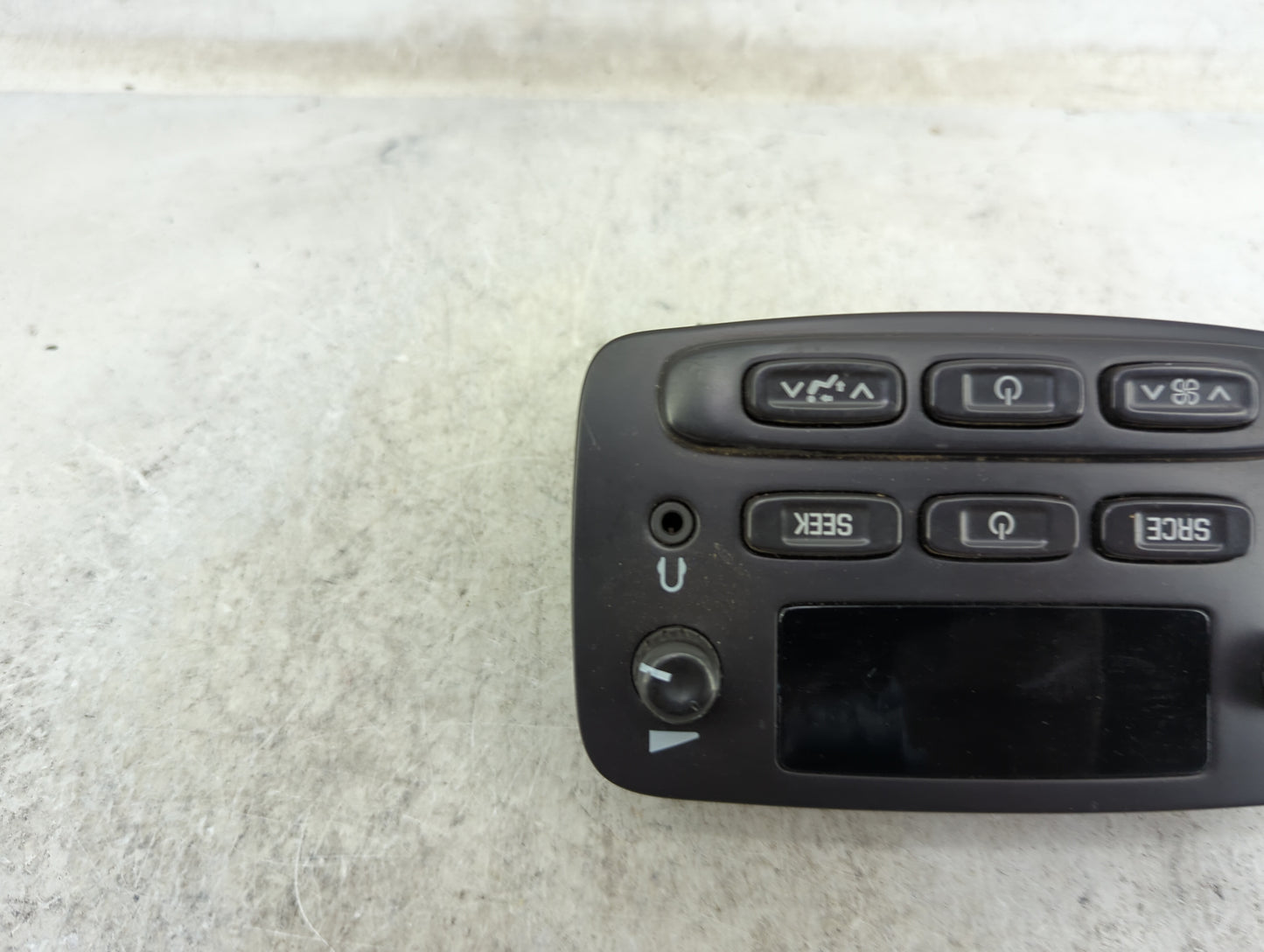 2002-2009 Gmc Envoy Climate Control Module Temperature AC/Heater Replacement P/N:15082687 Fits OEM Used Auto Parts - Oemused