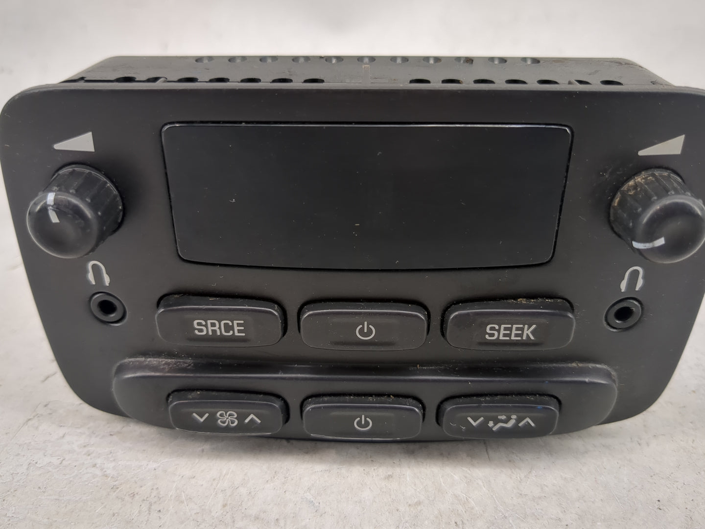 2002-2009 Gmc Envoy Climate Control Module Temperature AC/Heater Replacement P/N:15082687 F13822 Fits OEM Used Auto Parts - 