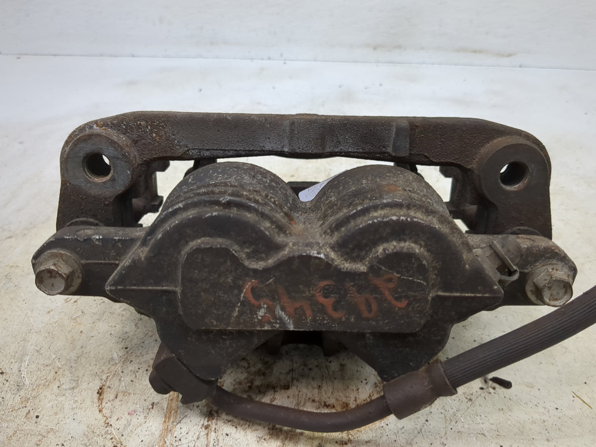 2004-2005 Gmc Envoy Front Driver Left Brake Caliper 1518815 - Oemusedautoparts1.com