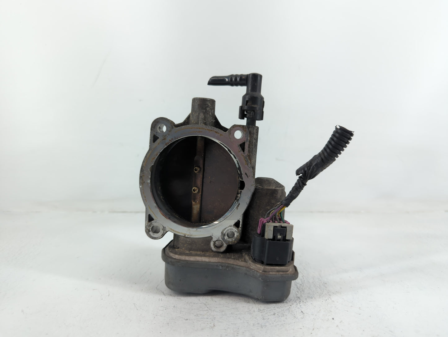 2003-2007 Gmc Envoy Throttle Body P/N:128 04F2206 Fits Fits 2003 2004 2005 2006 2007 OEM Used Auto Parts - Oemusedautoparts1