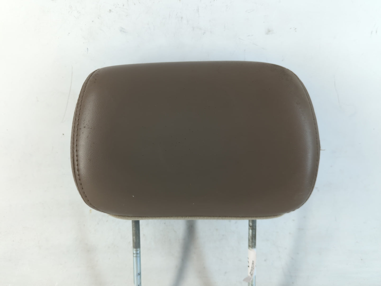 2004-2004 Gmc Envoy Headrest Head Rest Front Driver Passenger Seat Brown - Oemusedautoparts1.com