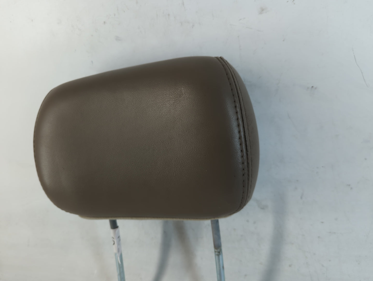 2004-2004 Gmc Envoy Headrest Head Rest Front Driver Passenger Seat Beige - Oemusedautoparts1.com