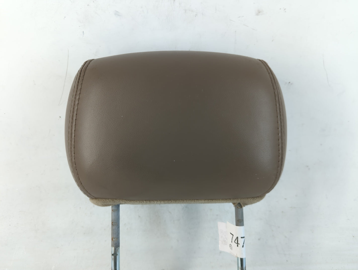 2004-2004 Gmc Envoy Headrest Head Rest Front Driver Passenger Seat Beige - Oemusedautoparts1.com