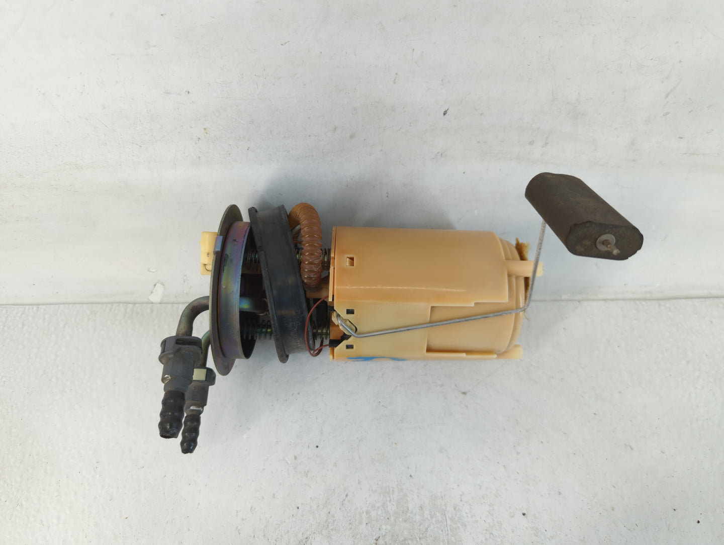 2002-2004 Gmc Envoy Electrical Gas Fuel Pump Assembly - Oemusedautoparts1.com