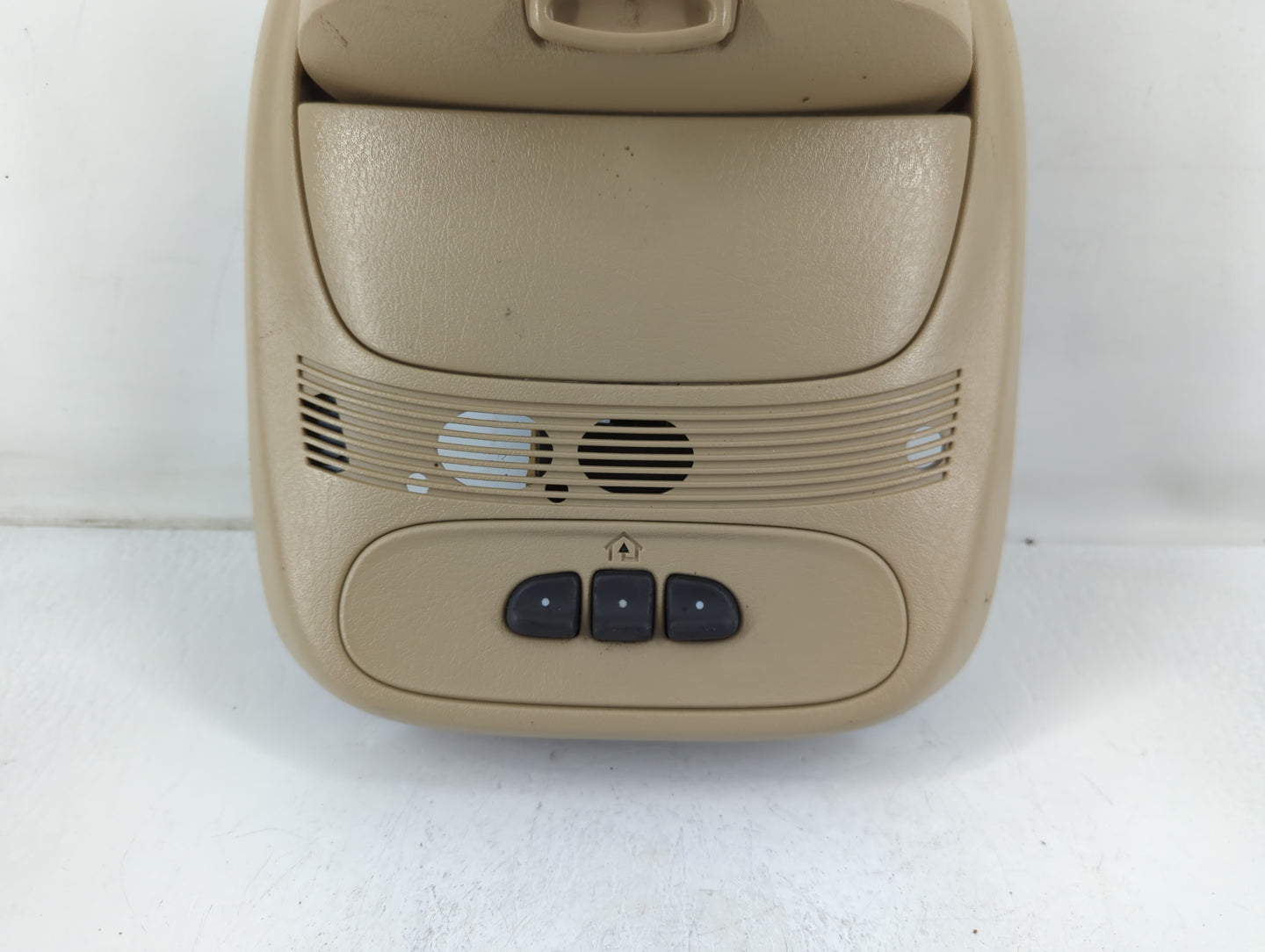 2004 Gmc Envoy Overhead Roof Console Beige - Oemusedautoparts1.com