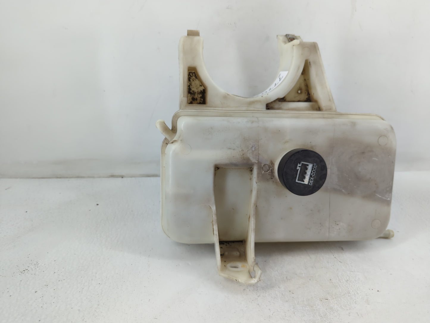 2002-2009 Gmc Envoy Radiator Coolant Overflow Expansion Tank Bottle - Oemusedautoparts1.com