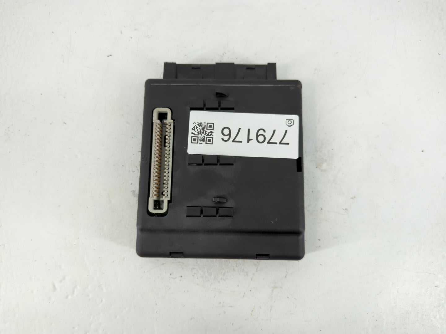 2003-2005 Gmc Envoy PCM Engine Control Computer ECU ECM PCU OEM P/N:15122670 Fits Fits 2003 2004 2005 2006 OEM Used Auto Par