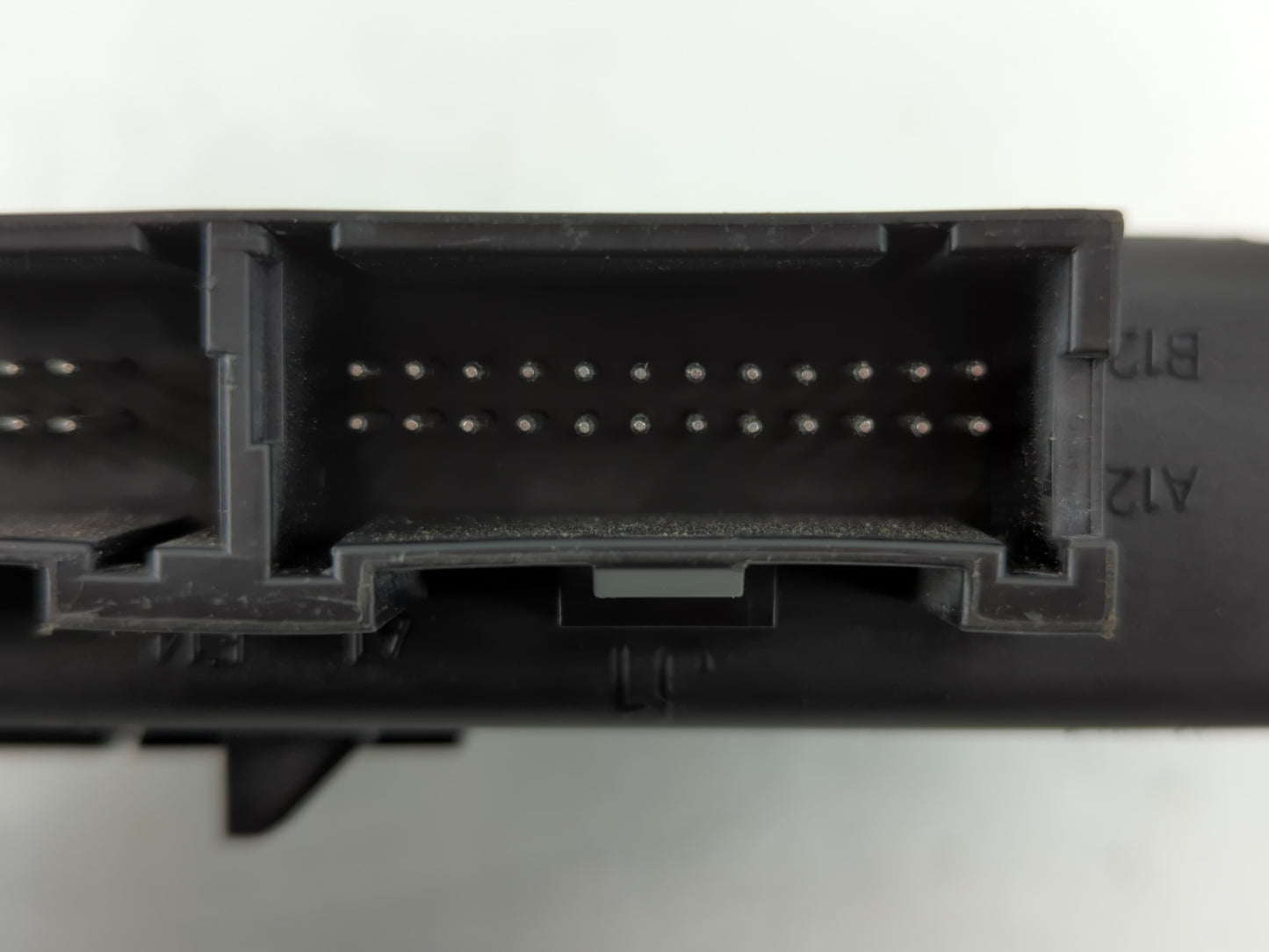 2003-2005 Gmc Envoy PCM Engine Control Computer ECU ECM PCU OEM P/N:15122670 Fits Fits 2003 2004 2005 2006 OEM Used Auto Par