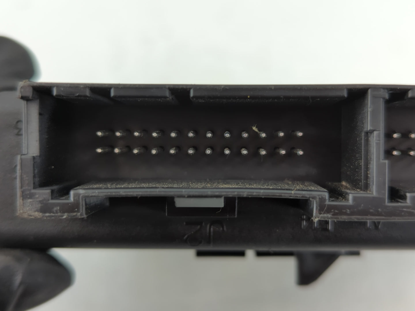 2003-2005 Gmc Envoy PCM Engine Control Computer ECU ECM PCU OEM P/N:15122670 Fits Fits 2003 2004 2005 2006 OEM Used Auto Par