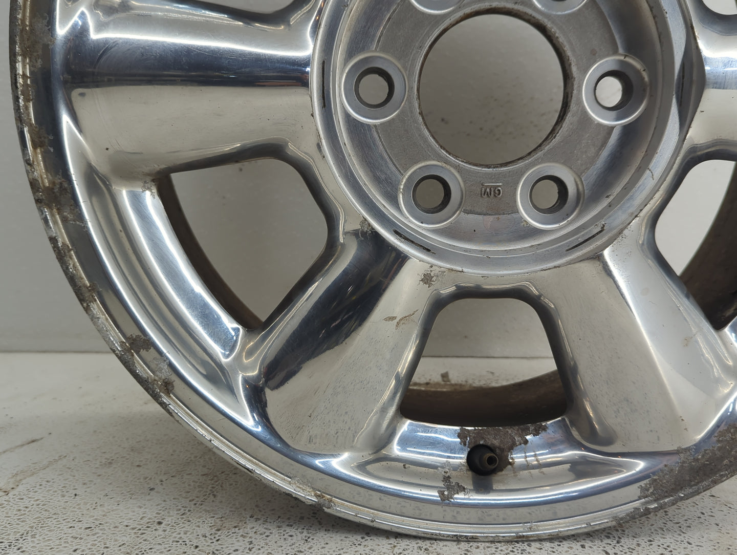 2002-2007 Gmc Envoy Oem Wheel Rim - Oemusedautoparts1.com
