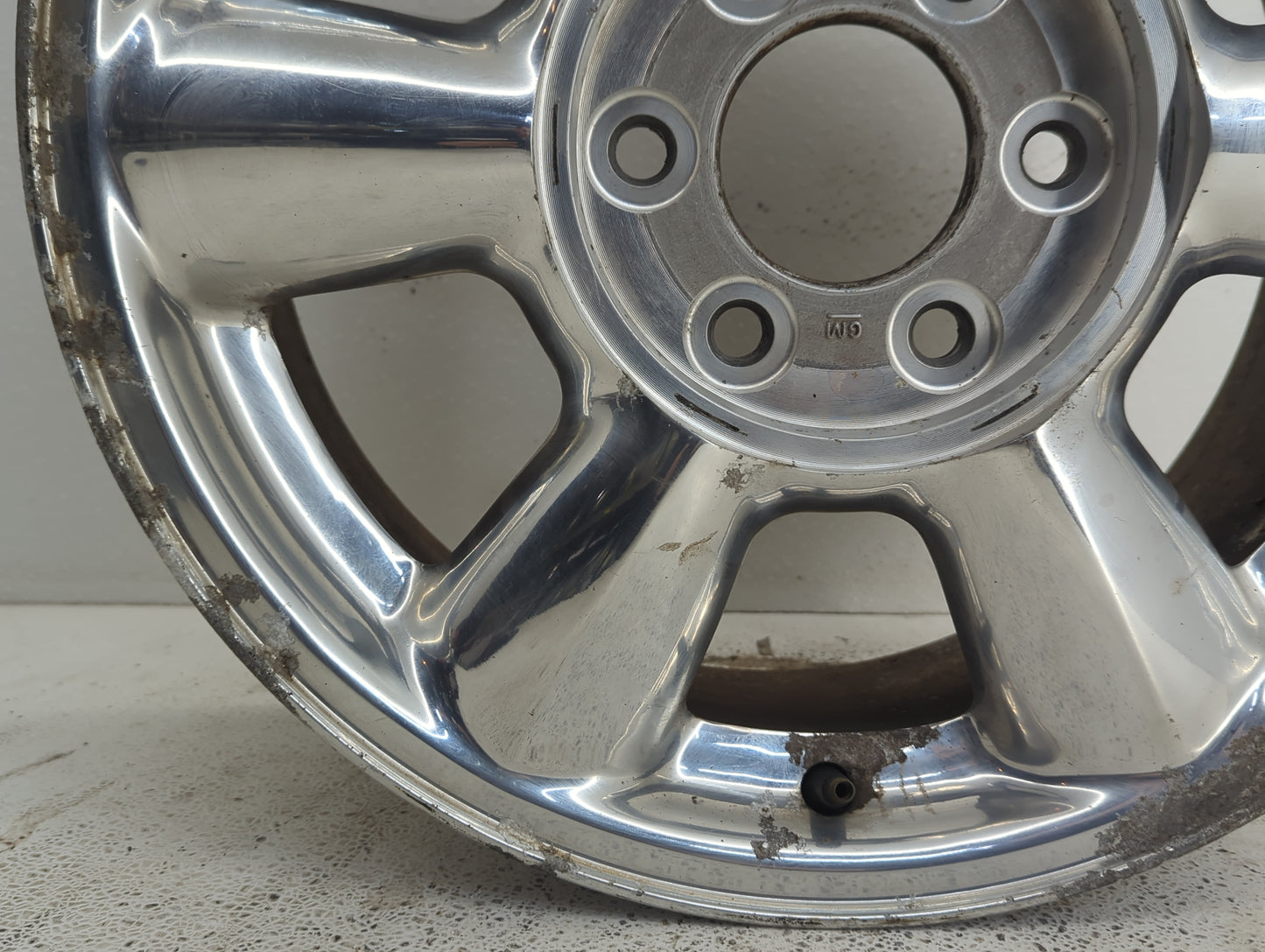 2002-2007 Gmc Envoy Oem Wheel Rim - Oemusedautoparts1.com