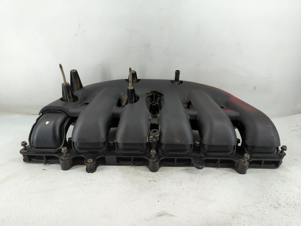 2002-2007 Gmc Envoy Air Intake Manifold Fits Fits 2002 2003 2004 2005 2006 2007 OEM Used Auto Parts - Oemusedautoparts1.com
