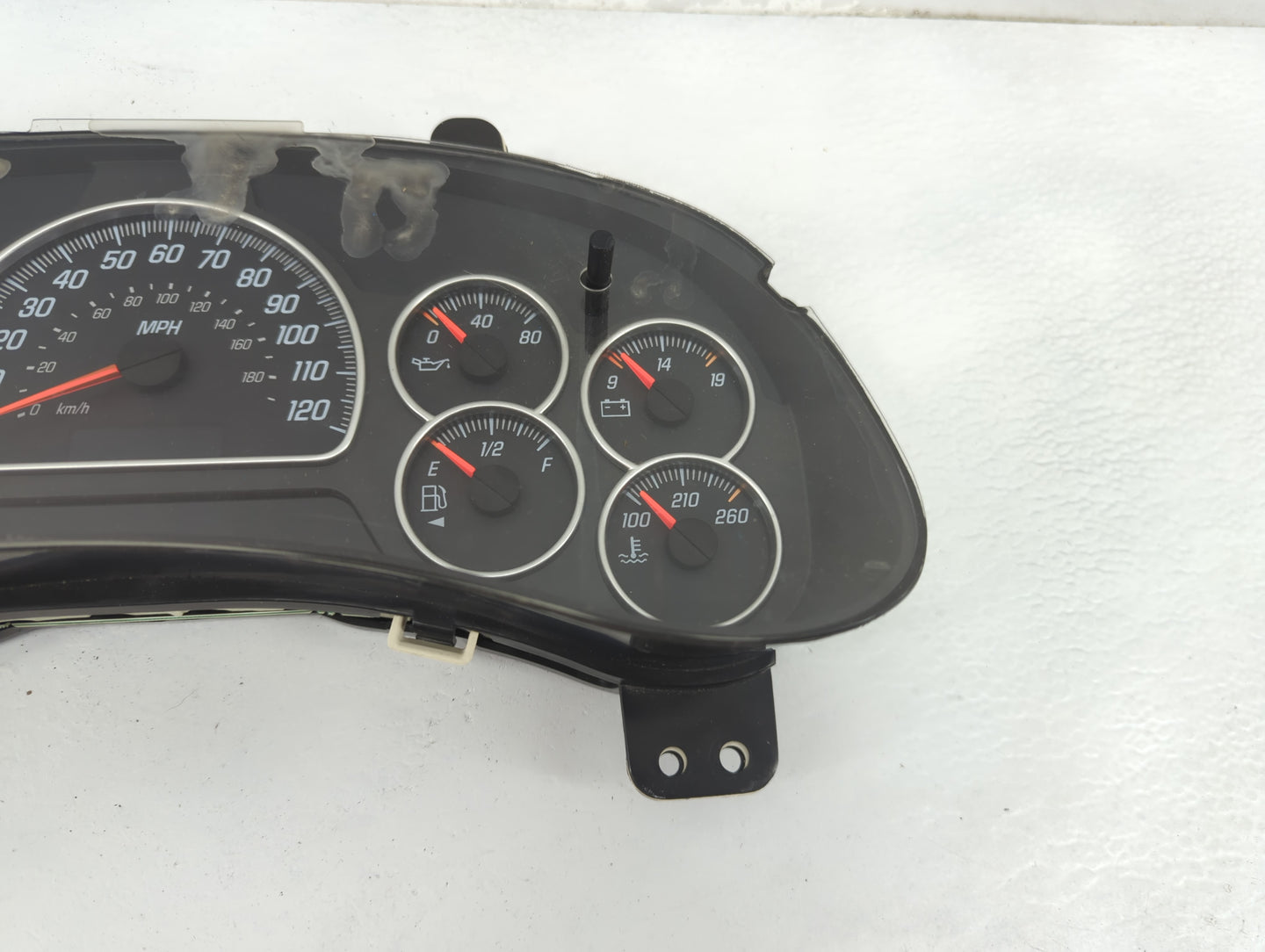 2002-2004 Gmc Envoy Instrument Cluster Speedometer Gauges P/N:15115881 Miles:230K Fits Fits 2002 2003 2004 OEM Used Auto Par