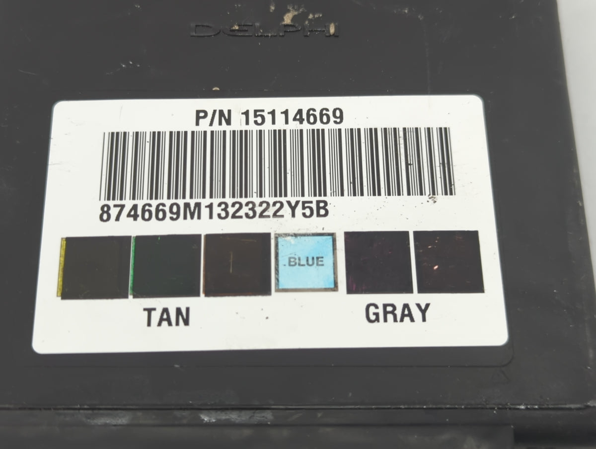 2004-2004 Gmc Envoy Body Control Module Bcm Inner Cabin Fuse Box 929533 - Oemusedautoparts1.com