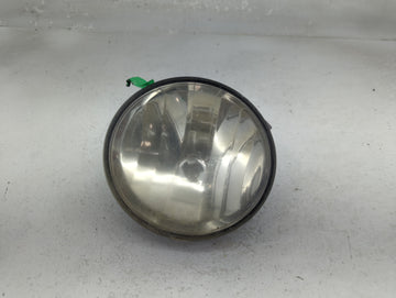 2004 Gmc Envoy Xuv Passenger Right Oem Fog Light Lamp - Oemusedautoparts1.com
