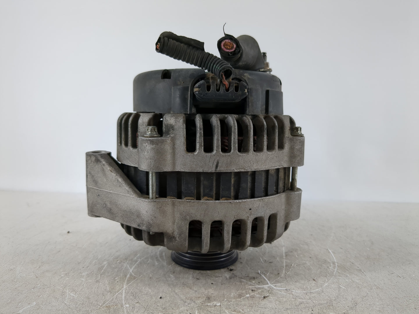 2003-2004 Gmc Savana 2500 Alternator Replacement Generator Charging Assembly Engine OEM Fits Fits 2002 2003 2004 2005 OEM Us