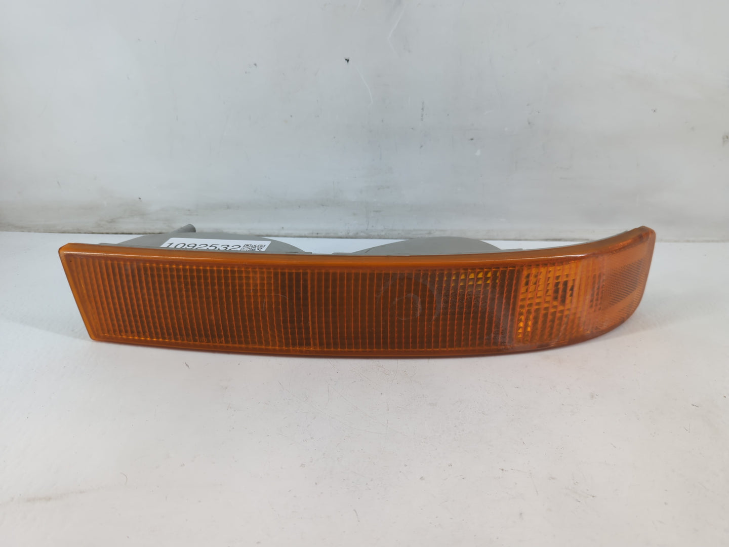 2004 Gmc Savana 2500 Passenger Side Turn Signal Lamp - Oemusedautoparts1.com
