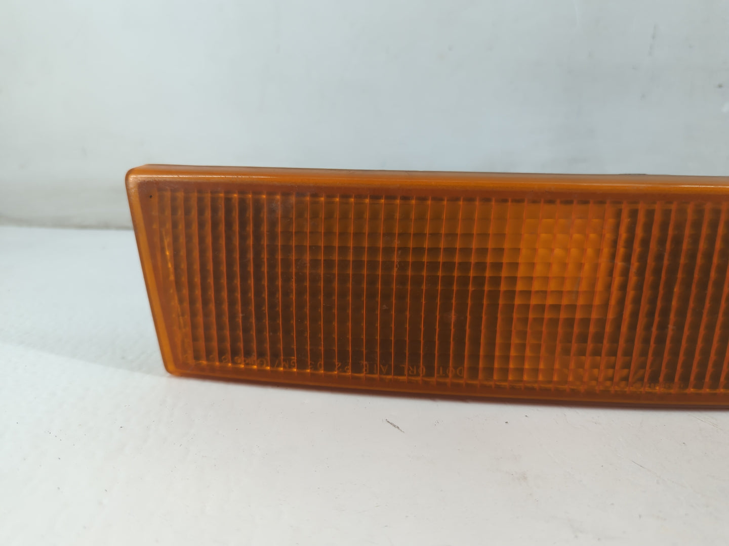 2004 Gmc Savana 2500 Passenger Side Turn Signal Lamp 1092532 - Oemusedautoparts1.com