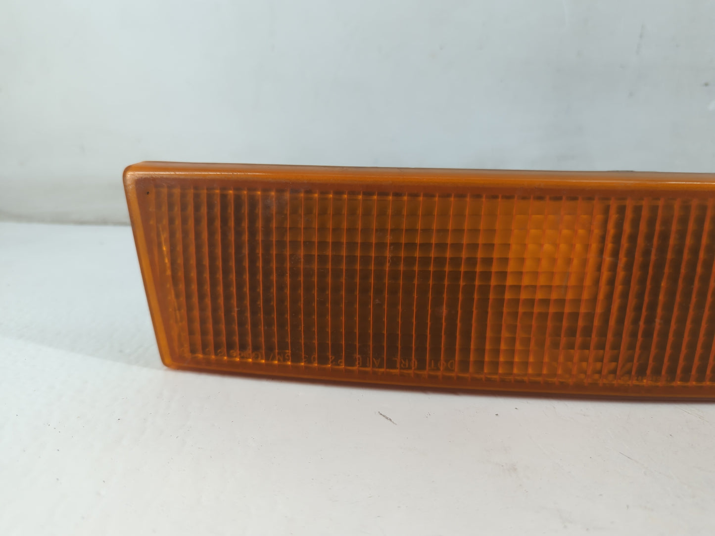 2004 Gmc Savana 2500 Passenger Side Turn Signal Lamp 1092532 - Oemusedautoparts1.com