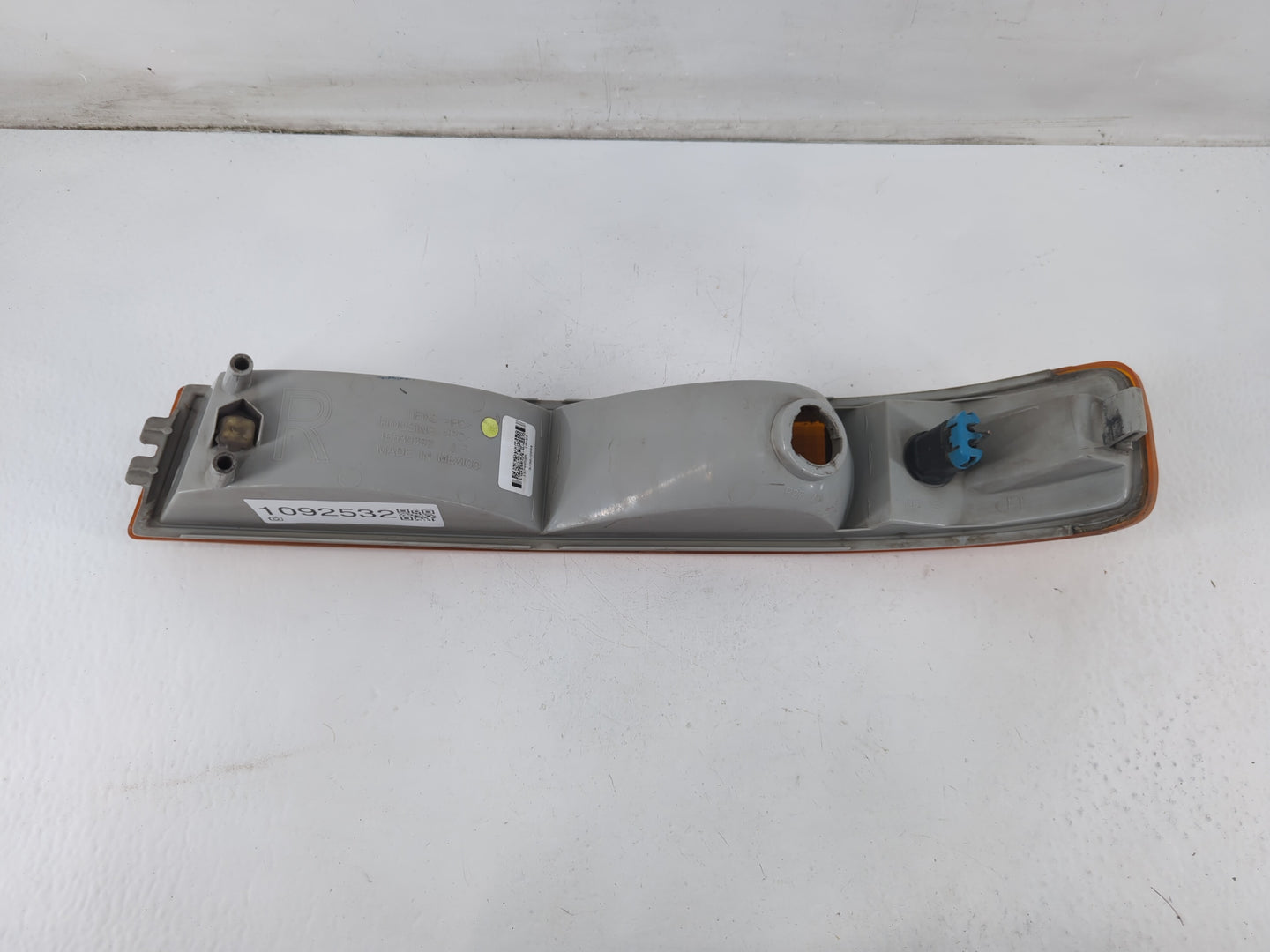 2004 Gmc Savana 2500 Passenger Side Turn Signal Lamp 1092532 - Oemusedautoparts1.com