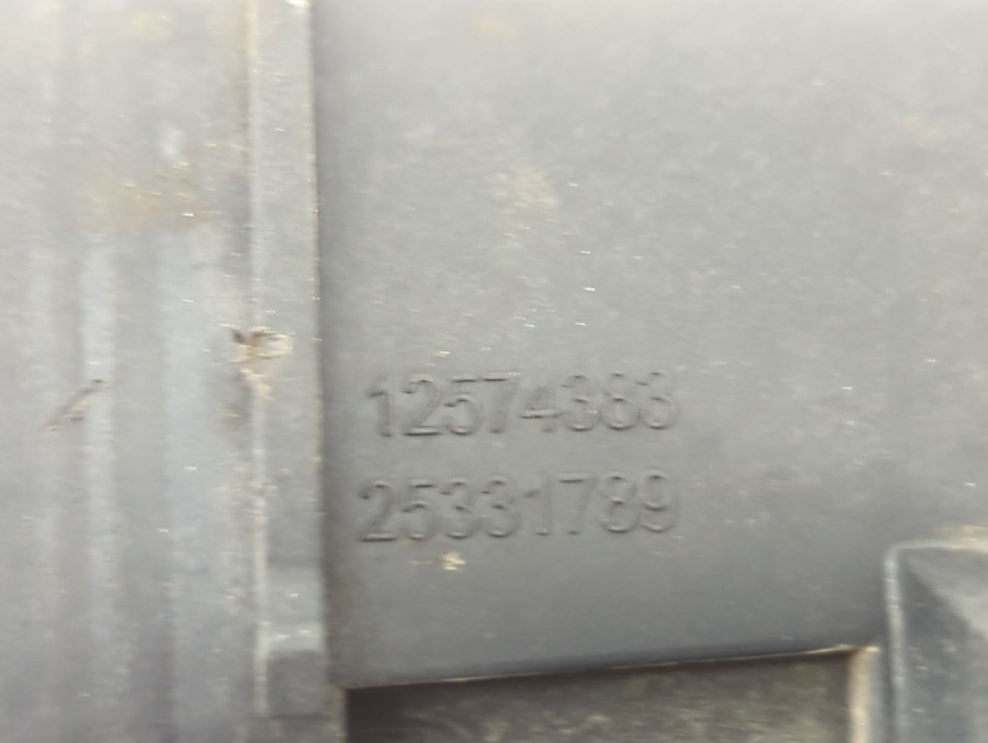 2003-2015 Gmc Savana 2500 Mass Air Flow Meter Maf 1488312 - Oemusedautoparts1.com