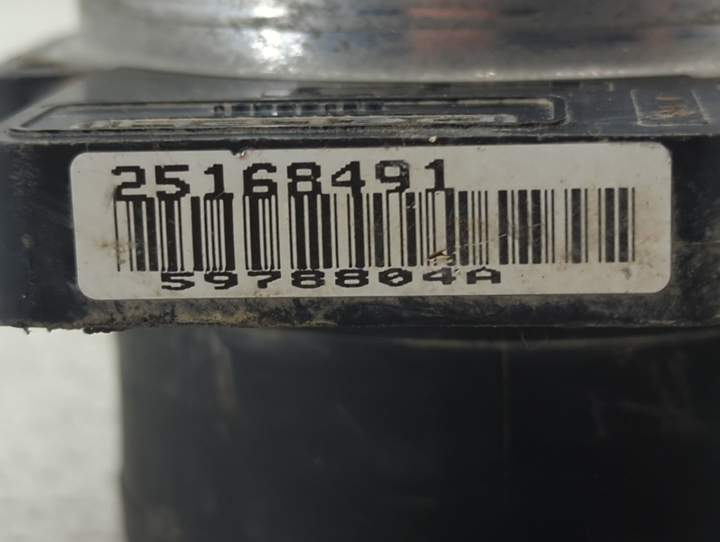 1999-2007 Gmc Sierra 1500 Mass Air Flow Meter Maf 1487304 - Oemusedautoparts1.com