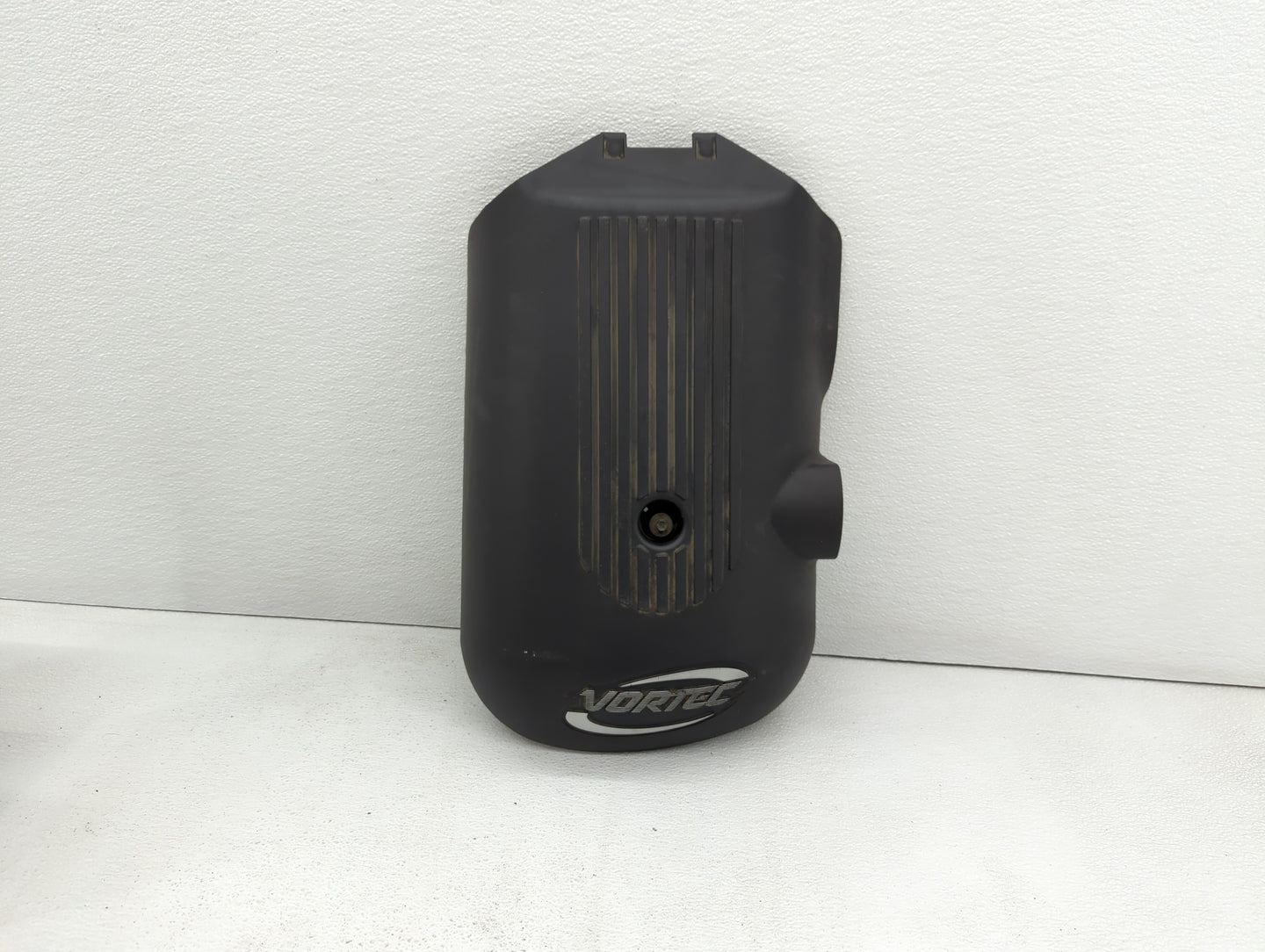2004 Gmc Sierra 1500 Engine Cover - Oemusedautoparts1.com