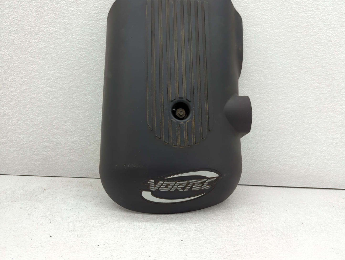 2004 Gmc Sierra 1500 Engine Cover - Oemusedautoparts1.com