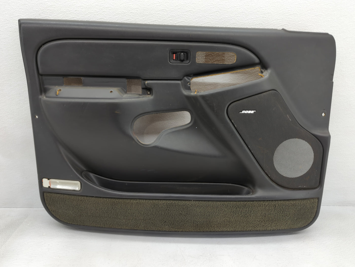 2004 Gmc Sierra 1500 Front Left Driver Interior Door Panel Trim Dark Grey - Oemusedautoparts1.com