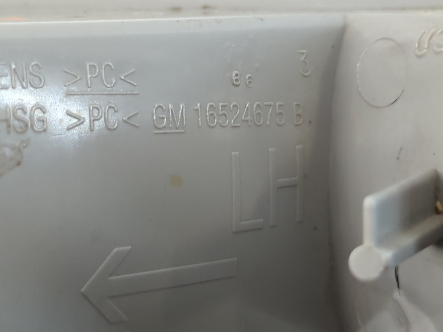 1999-2007 Gmc Sierra 1500 Driver Left Oem Front Light Lamp - Oemusedautoparts1.com
