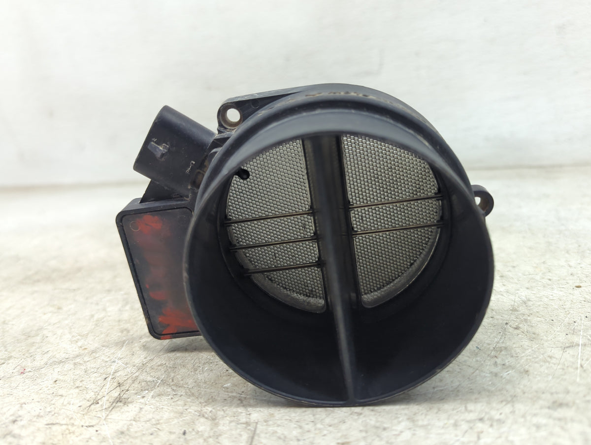 1999-2004 Gmc Sierra 2500 Mass Air Flow Meter Maf Sensor 1486429 - Oemusedautoparts1.com