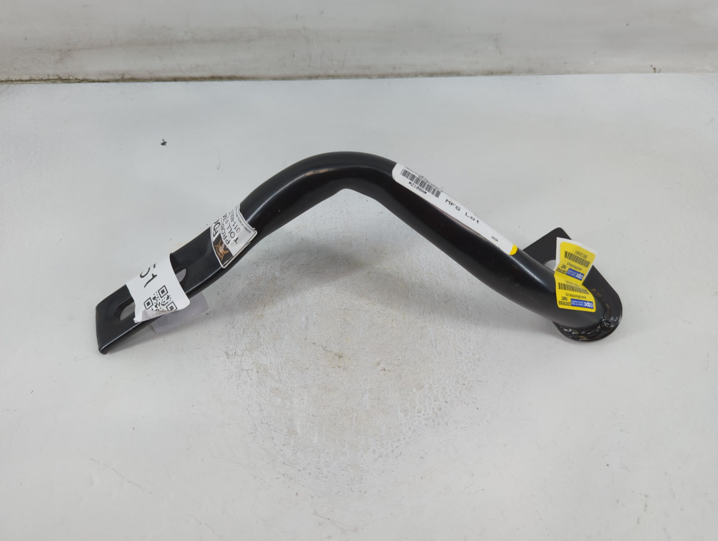 2003-2004 Gmc Sierra 2500 Front Bumper - Oem - Oemusedautoparts1.com