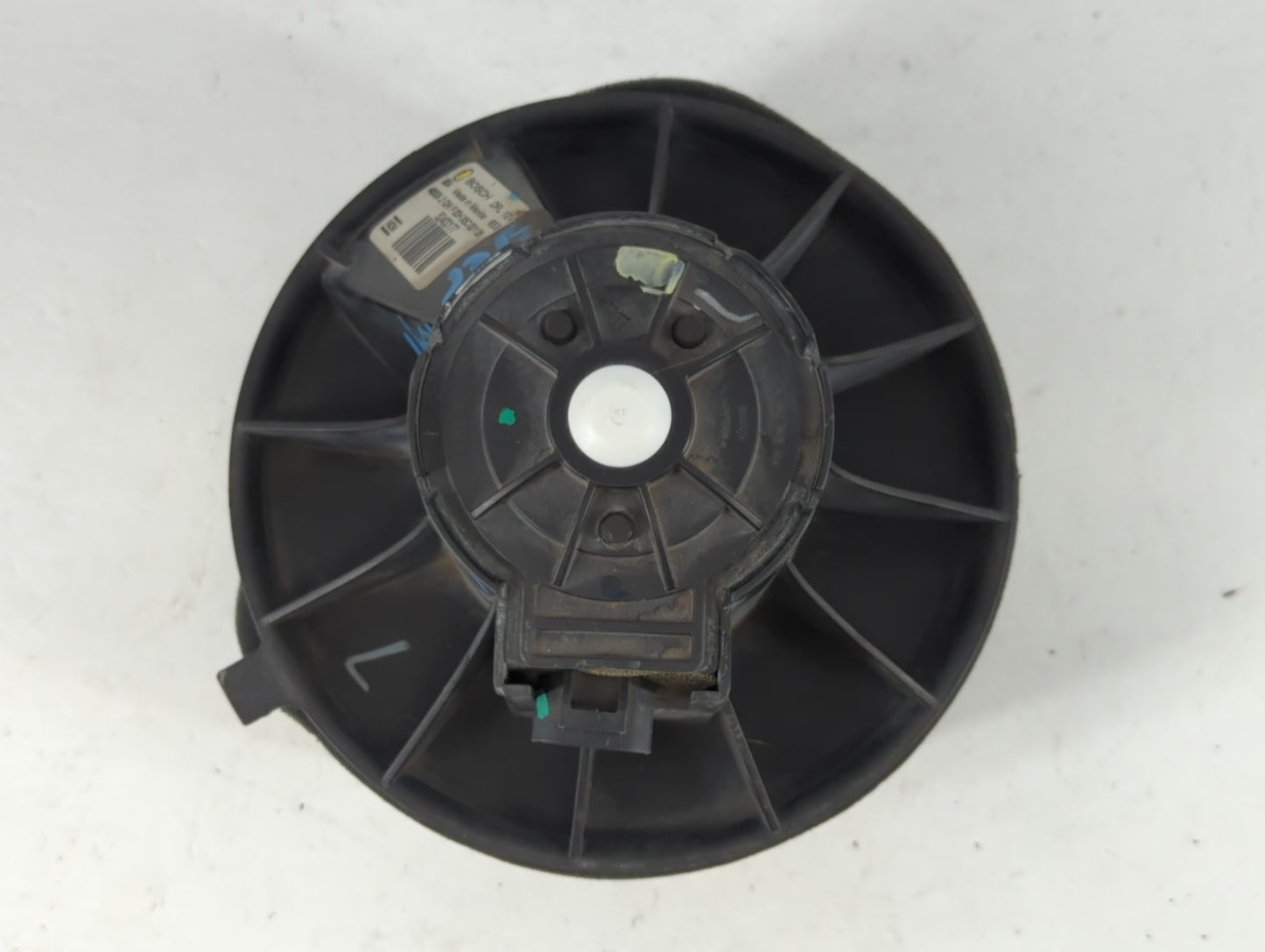 2003-2014 Gmc Sierra 3500 Heater AC Blower Motor P/N:52400177 52495870 Fits OEM Used Auto Parts - Oemusedautoparts1.com