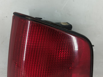 2002-2004 Gmc Sonoma Tail Light Assembly Passenger Right OEM P/N:16516094 Fits Fits 2002 2003 2004 OEM Used Auto Parts