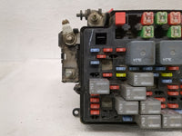 2003-2006 Gmc Yukon Fusebox Fuse Box Panel Relay Module P/N:15177117-01 Fits Fits 2003 2004 2005 2006 OEM Used Auto Parts - 