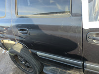 2000-2006 Gmc Yukon Passenger Rear Door Oem 1277444 - Oemusedautoparts1.com