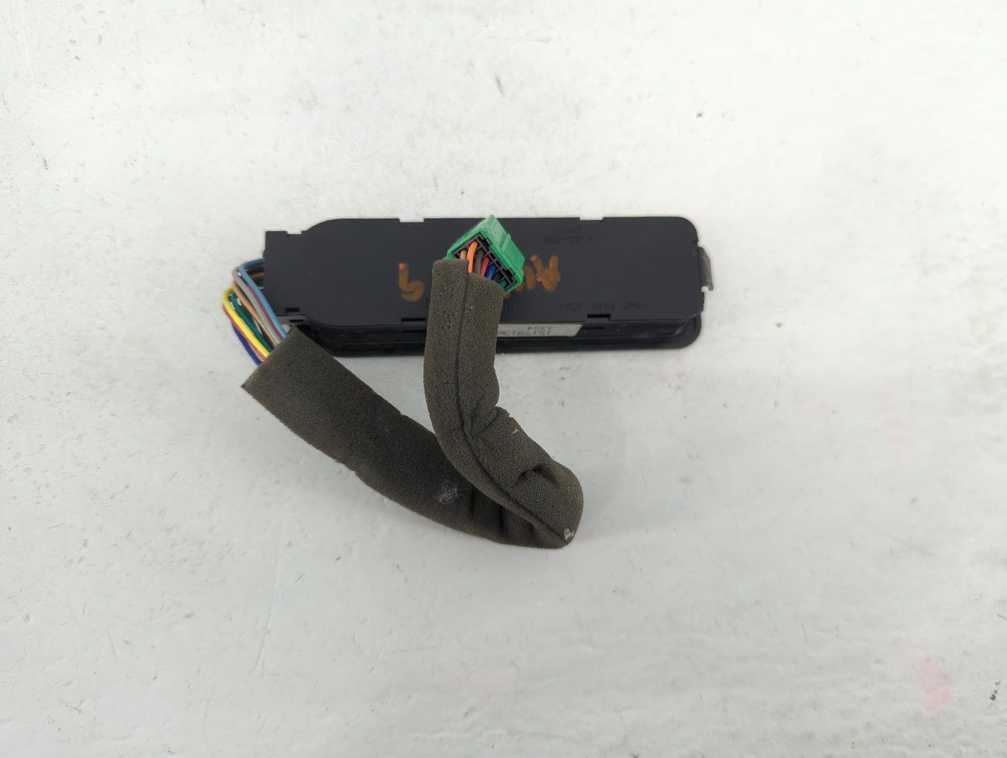 2003-2006 Gmc Yukon Master Power Window Switch Replacement Driver Side Left P/N:15179136 Fits Fits 2003 2004 2005 2006 OEM U
