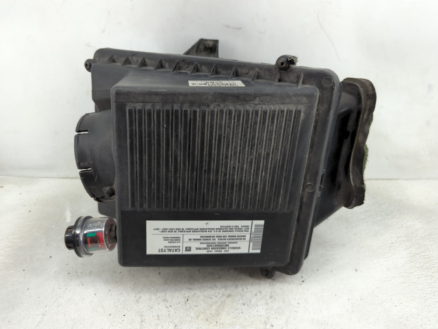 2000-2006 Gmc Yukon Air Cleaner Intake-duct Hose Tube - Oemusedautoparts1.com