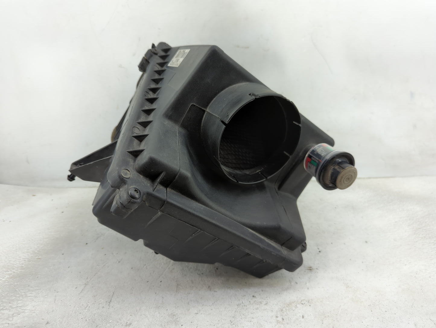 2000-2006 Gmc Yukon Air Cleaner Intake-duct Hose Tube - Oemusedautoparts1.com