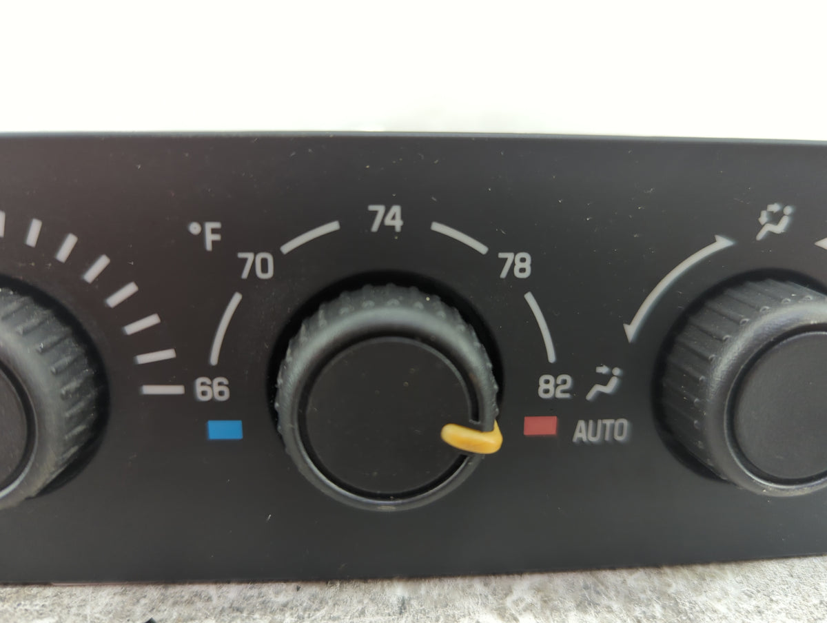 2003-2006 Gmc Yukon Climate Control Module Temperature AC/Heater Replacement P/N:15112020 Fits Fits 2003 2004 2005 2006 OEM 