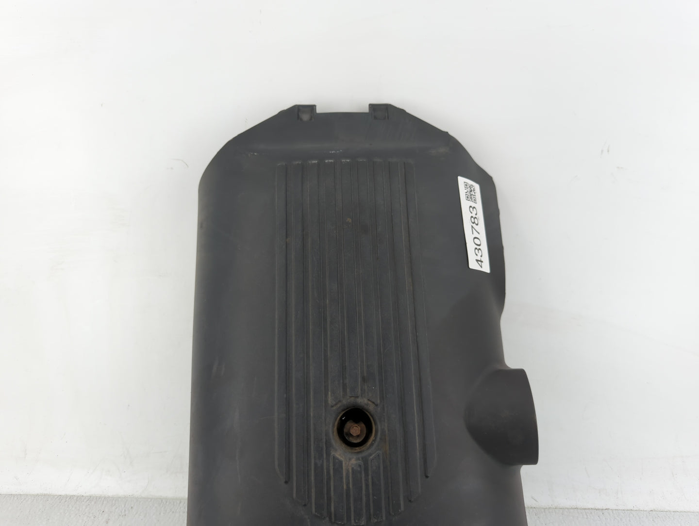 2004 Gmc Yukon Engine Cover - Oemusedautoparts1.com