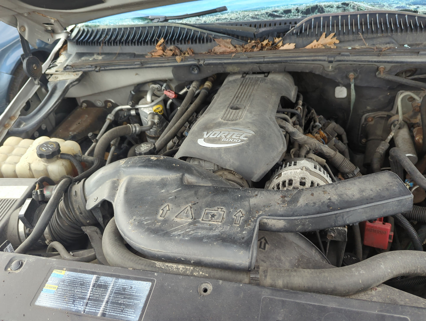 2003-2006 Gmc Yukon Engine Motor Complete Assembly 190K Miles Tested-Runs Good OEM Used Auto Parts - Oemusedautoparts1.com