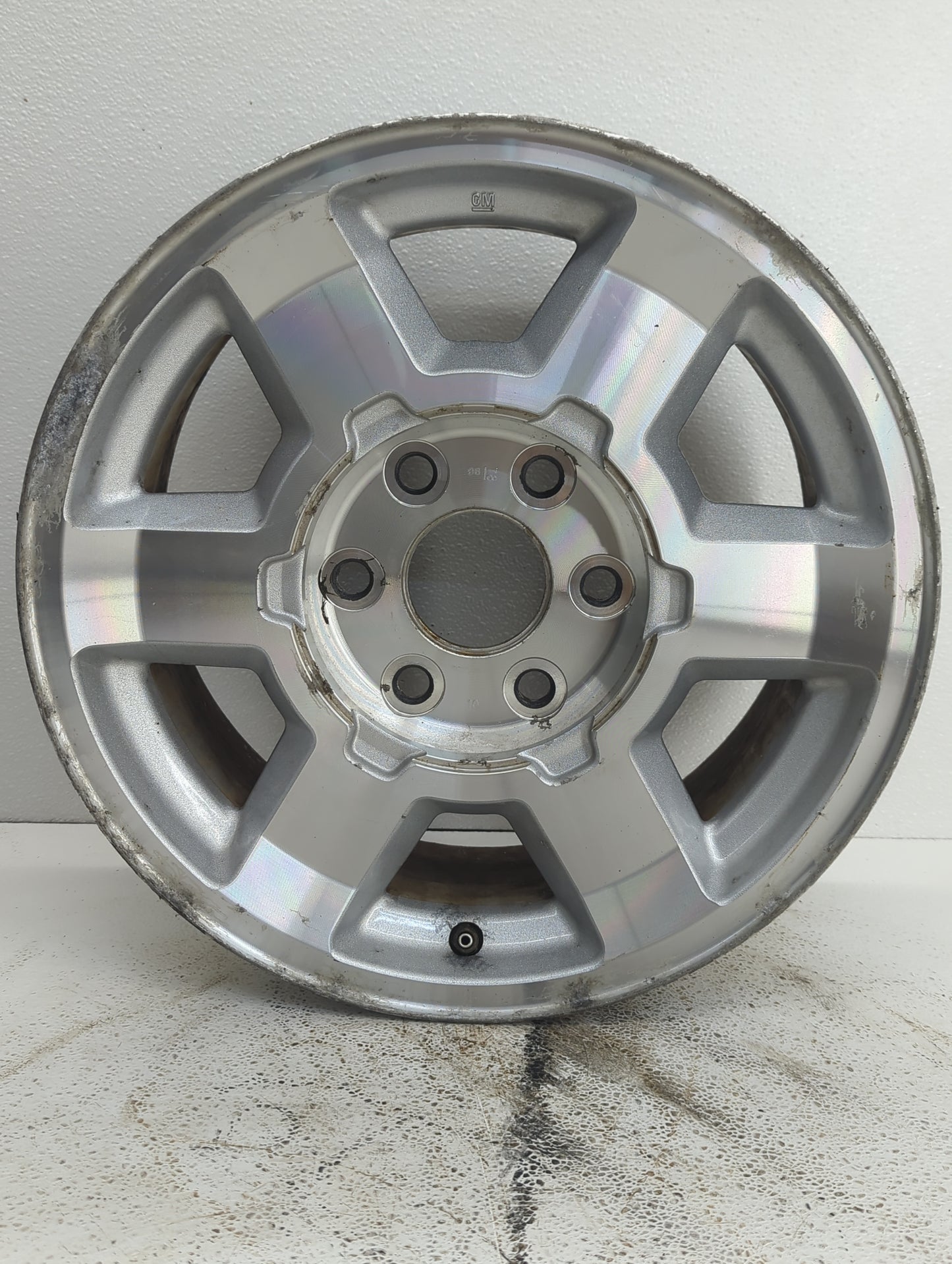 2003-2006 Gmc Yukon Oem Wheel Rim - Oemusedautoparts1.com