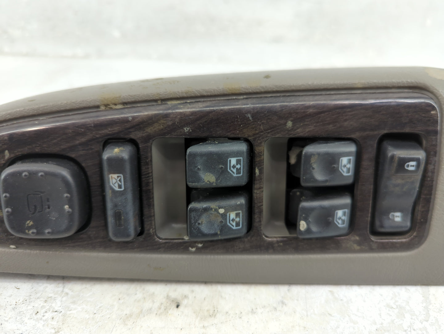 2003-2006 Gmc Yukon Master Power Window Switch Replacement Driver Side Left Fits Fits 2003 2004 2005 2006 2007 OEM Used Auto