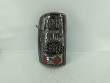 2004-2006 Gmc Yukon Xl Tail Light Assembly Driver Left OEM P/N:15113217 15224181, 16525375 Fits Fits 2004 2005 2006 OEM Used