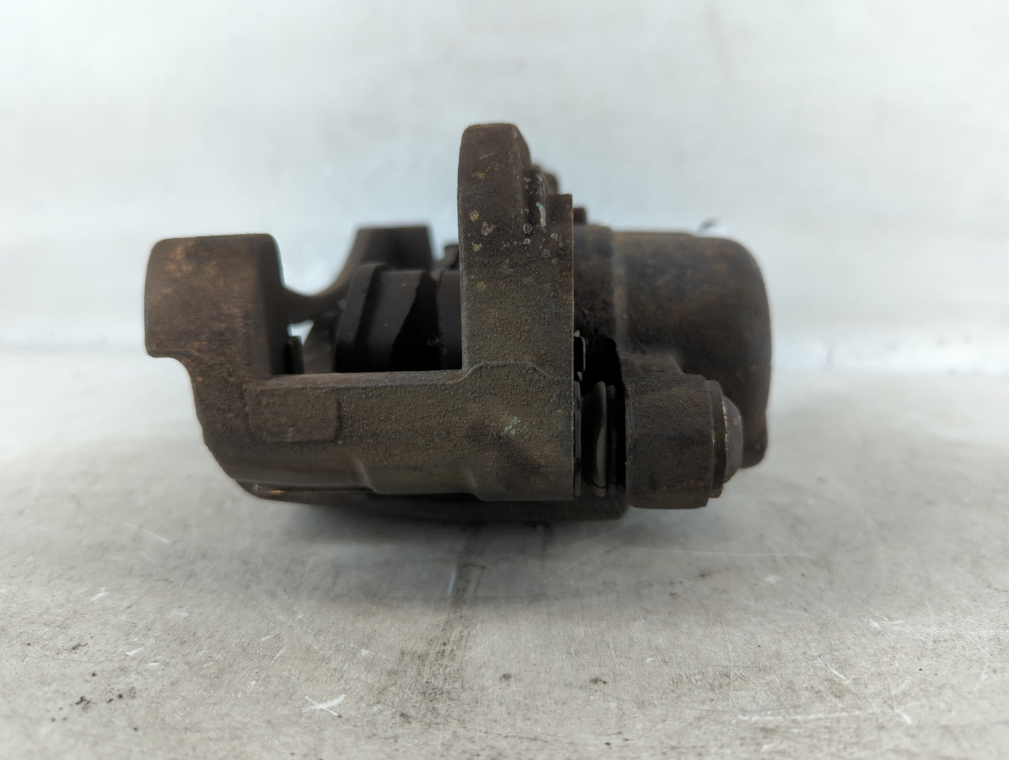 Gmc Yukon Xl Front Passenger Right Brake Caliper - Oemusedautoparts1.com