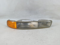 2000-2006 Gmc Yukon Xl 1500 Driver Left Oem Front Light Lamp - Oemusedautoparts1.com