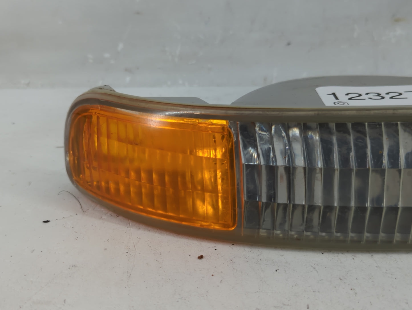 2000-2006 Gmc Yukon Xl 1500 Driver Left Oem Front Light Lamp - Oemusedautoparts1.com