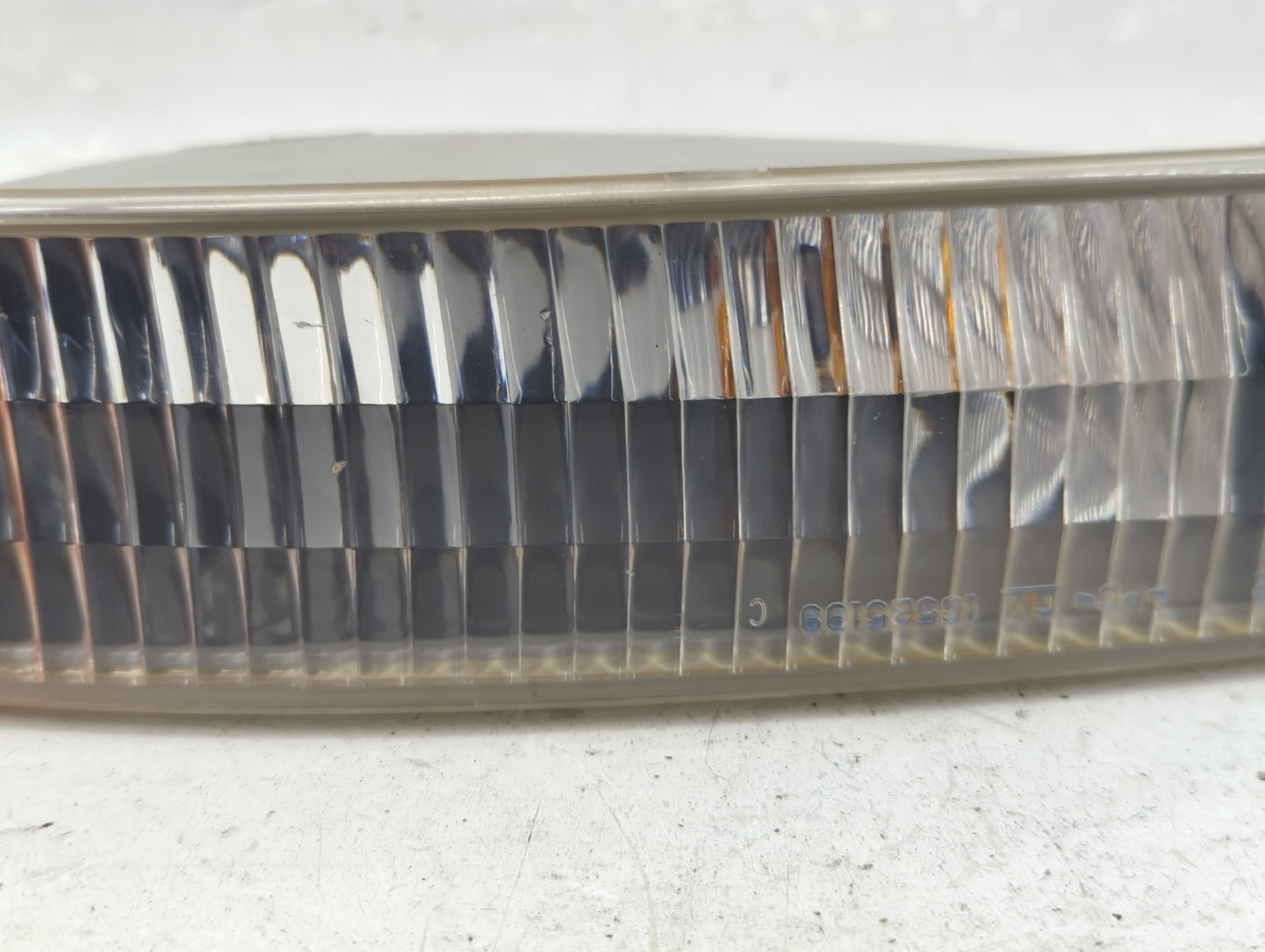 2000-2006 Gmc Yukon Xl 1500 Driver Left Oem Front Light Lamp - Oemusedautoparts1.com