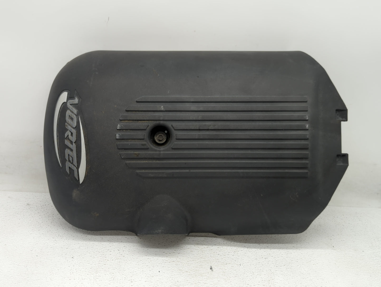 2004 Gmc Yukon Xl 1500 Engine Cover - Oemusedautoparts1.com